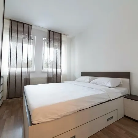 Vf Kragujevac Apartments Exterior photo